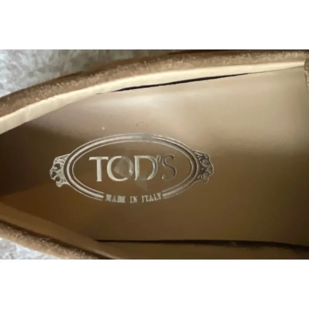 $895 NIB Authentic Tod's Gommino Beige Suede Driving Loafers Moccasins Men's 9